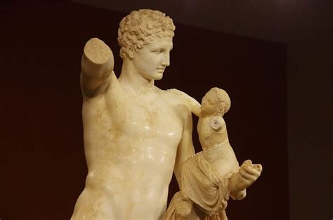 hermes di prassitele storia|Hermes of Praxiteles Statue a Timeless Symbol of .